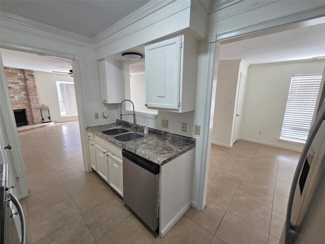 property at 1919 Place Rebecca Ln