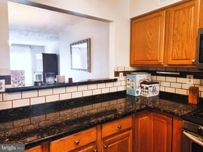 11646 Cosca Park Dr in Clinton, MD - Building Photo - Building Photo