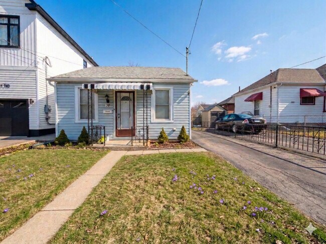 70 Poulette St in Hamilton, ON - Building Photo - Building Photo