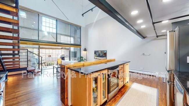 3377 Blake St in Denver, CO - Building Photo - Building Photo