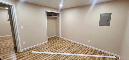 804 W Cherry Ave in Selah, WA - Building Photo - Building Photo