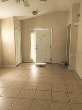 11729 Crest Creek Dr in Riverview, FL - Building Photo - Building Photo