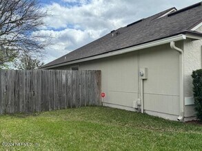 1644 Hampton Pl in Orange Park, FL - Building Photo - Building Photo