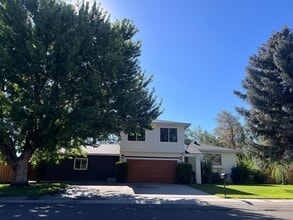 1599 Lucerne St in Minden, NV - Building Photo - Building Photo