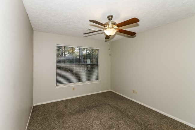 5111 Natural Bridge Dr