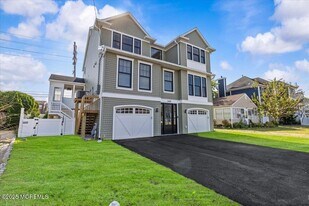 1608 East St in Point Pleasant Beach, NJ - Building Photo