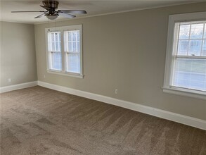 2362 Monroe Ave in Rochester, NY - Building Photo - Building Photo