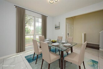 11011 Glenora Dr in Houston, TX - Building Photo - Building Photo