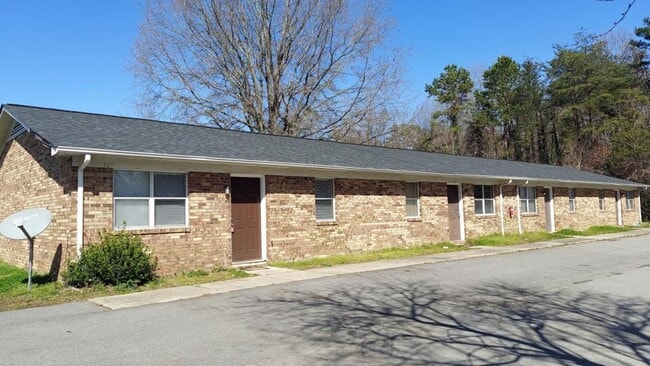 property at 727 S Scientific St