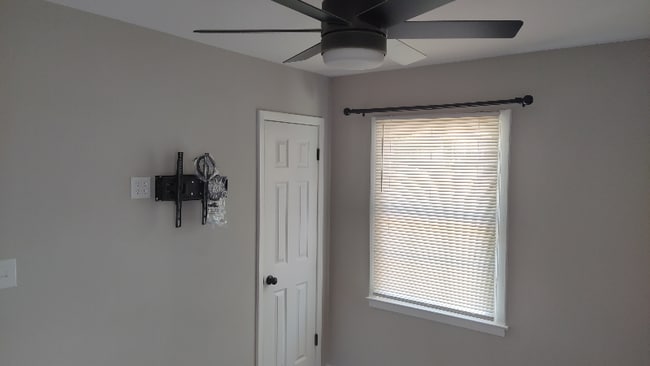 property at 3400 Cricketeer Dr