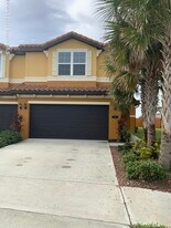 99 Montecito Dr in Satellite Beach, FL - Building Photo