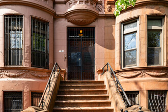 161 Hancock Street in Brooklyn, NY - Foto de edificio - Building Photo