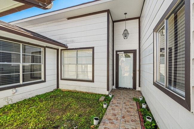 property at 3227 Boxelder Dr