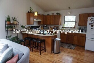 30811 Hilltop Dr in Evergreen, CO - Building Photo - Building Photo