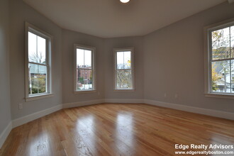 25 Murdock St, Unit 4 in Boston, MA - Building Photo - Building Photo