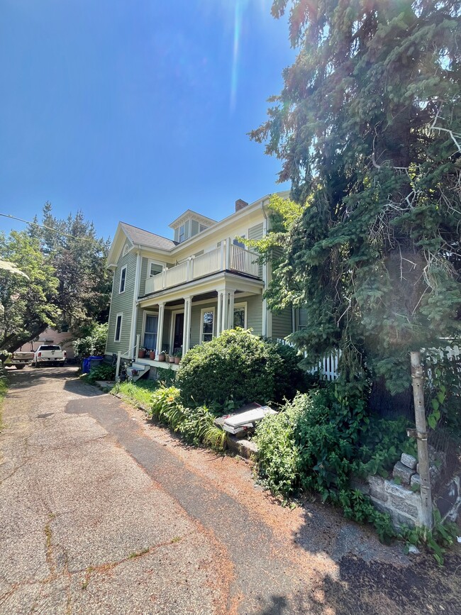 774 Parker St, Unit 2