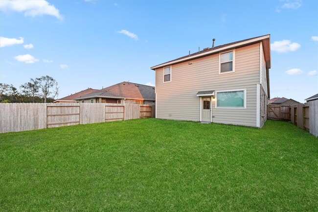 property at 19316 Villa Mesa Dr