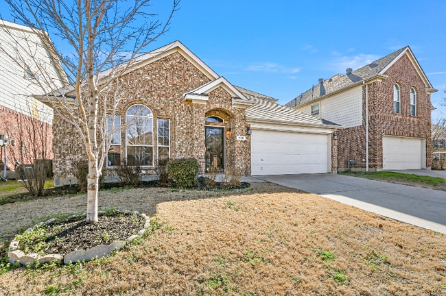 10010 Voss Ave in Keller, TX - Foto de edificio - Building Photo