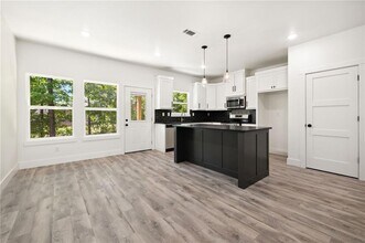 4 Leven Ln in Bella Vista, AR - Building Photo - Building Photo