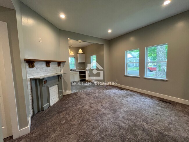 623 Cottage Ave in Anderson, IN - Building Photo - Building Photo