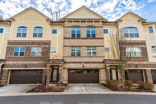 321 View Dr in Morrisville, NC - Building Photo