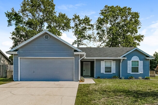 property at 3176 Chads Ct
