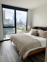 1450 W Randolph St in Chicago, IL - Foto de edificio - Building Photo