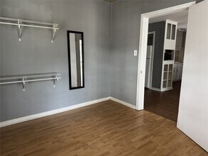 5907 Cessna Dr in Montgomery, TX - Foto de edificio - Building Photo