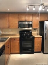 1911 Sabal Palm Dr in Davie, FL - Building Photo - Building Photo