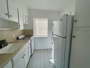 7721 Dickens Ave in Miami Beach, FL - Building Photo - Building Photo