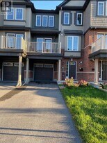 39 Maroma St in Ottawa, ON - Building Photo