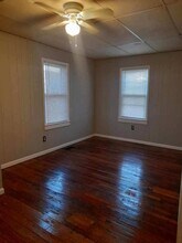 4415 Askew Ave in Kansas City, MO - Building Photo - Building Photo