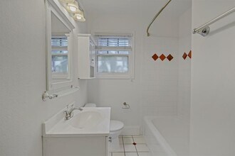 3700 Harmon Ave in Austin, TX - Building Photo - Building Photo