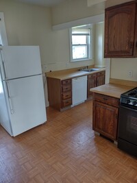 12 Michigan Ave, Unit #2 in Lynn, MA - Building Photo - Building Photo