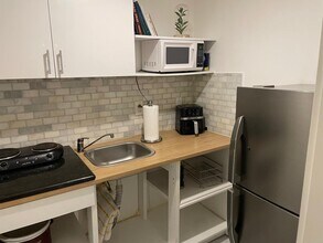 1033 NW 7th Ter, Unit 1 in Fort Lauderdale, FL - Foto de edificio - Building Photo