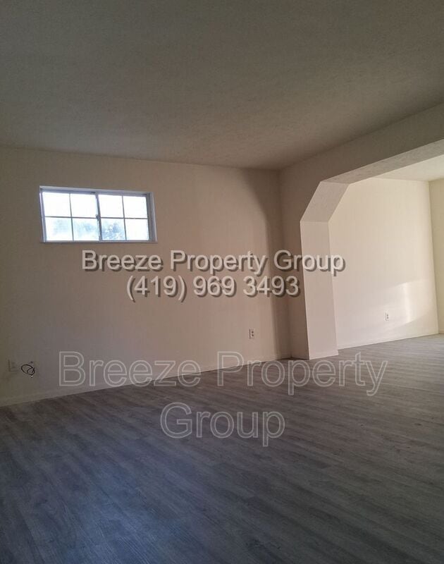 197 W Chalmers Ave in Youngstown, OH - Building Photo - Building Photo