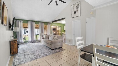 68 Westwood Dr W in Trinity, TX - Building Photo - Building Photo