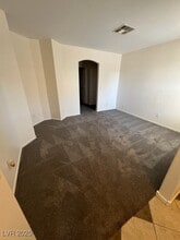 10396 Midseason Mist St in Las Vegas, NV - Building Photo - Building Photo