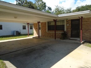 212 Forrell Ave in Titusville, FL - Building Photo - Building Photo