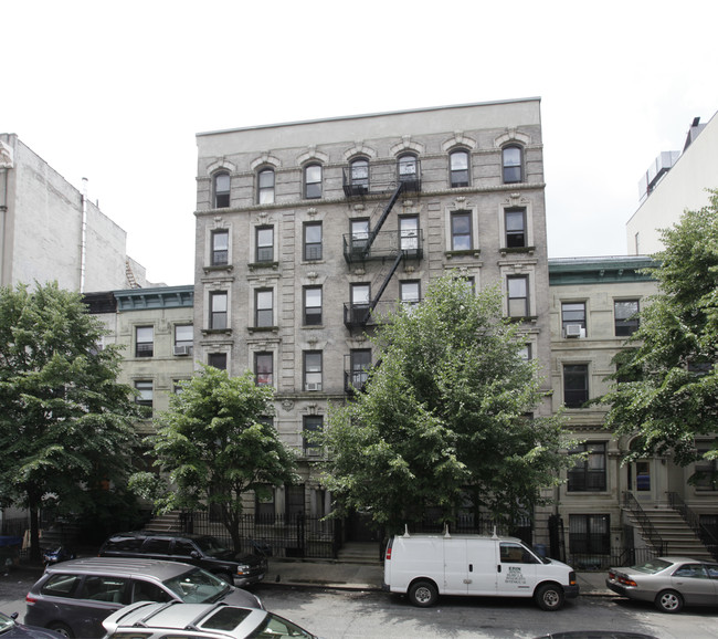 40-42 W 127th St in New York, NY - Building Photo - Building Photo