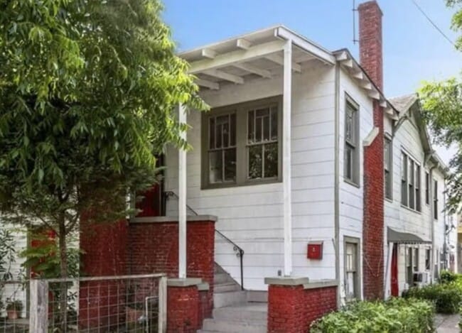 property at 1642 N Broad St