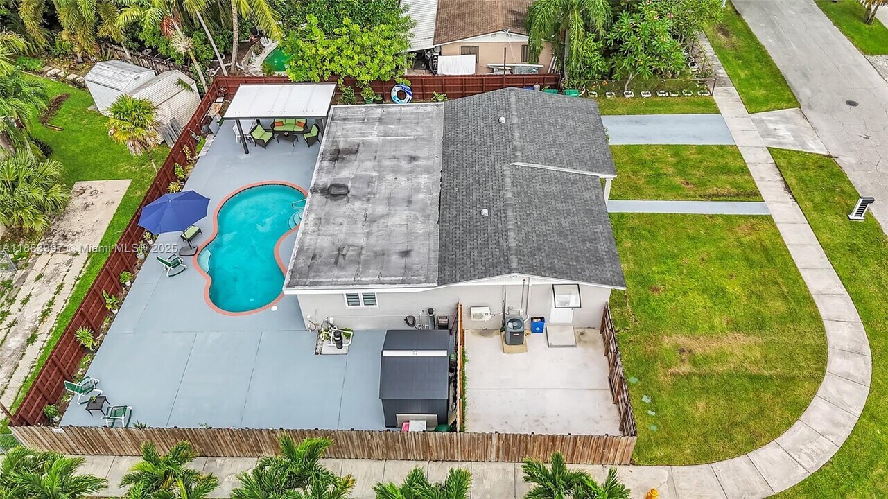29928 SW 159th Dr in Homestead, FL - Building Photo