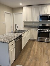 245 Avalon Dr in Vista, CA - Building Photo - Building Photo