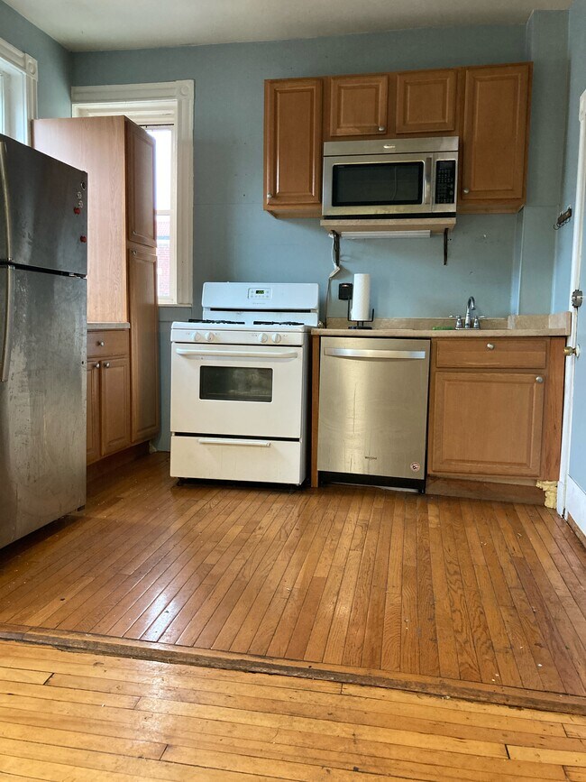 30 Glenville Ave, Unit 3 in Boston, MA - Building Photo - Building Photo