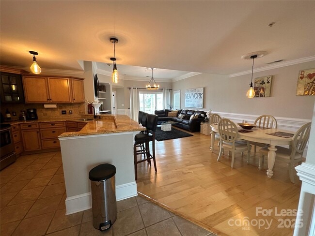 1205 Torrence Cir in Davidson, NC - Building Photo - Building Photo