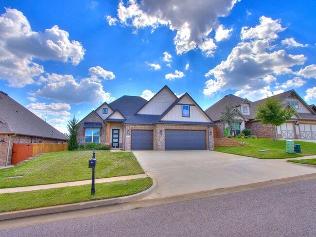8216 Crew Ln in Edmond, OK - Building Photo - Building Photo
