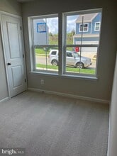 332 Watercourse Dr in Ranson, WV - Building Photo - Building Photo