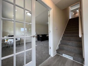 237 Krouser Dr, Unit Building #17-7713 in Valparaiso, IN - Building Photo - Building Photo