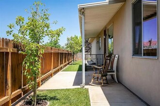 897 Country Ln in Santa Clara, UT - Building Photo - Building Photo
