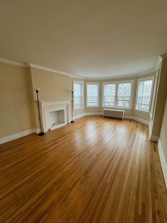 2221 W Arthur Ave in Chicago, IL - Building Photo - Building Photo